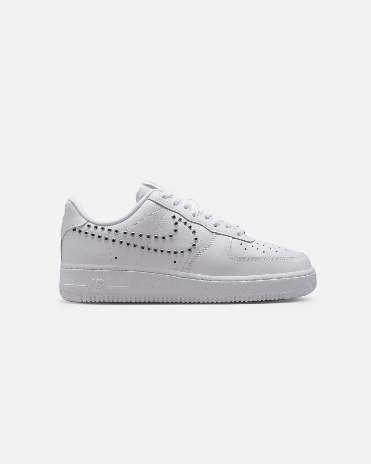 Nike Women's Air Force 1 '07 LV8